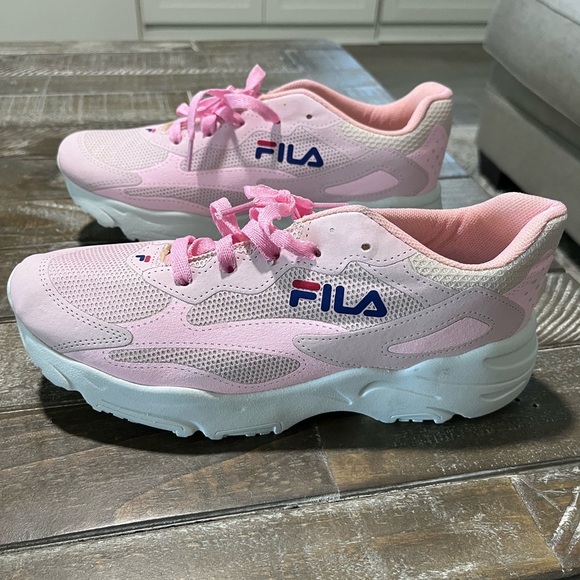 Fila Pink Athletic‎ Sneakers - Picture 4 of 11